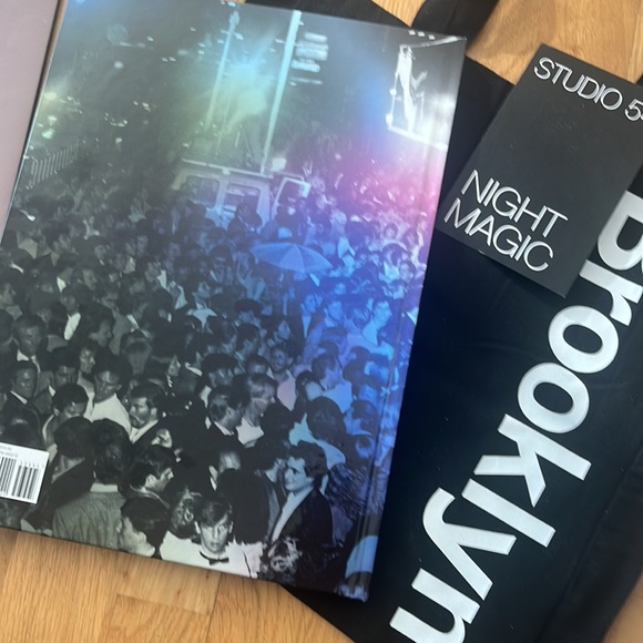 Studio 54 / “NIGHT MAGIC” Coffee Table Art Book - New - Picture 8 of 10